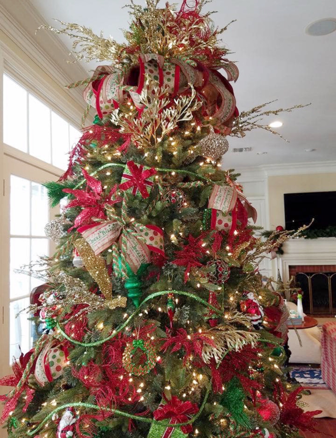 Decorating your Christmas tree like a pro! – featuring Kerri McNabb ...